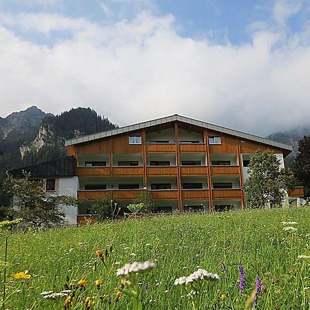 Hotel Sonnblick Wald am Arlberg Exterior foto