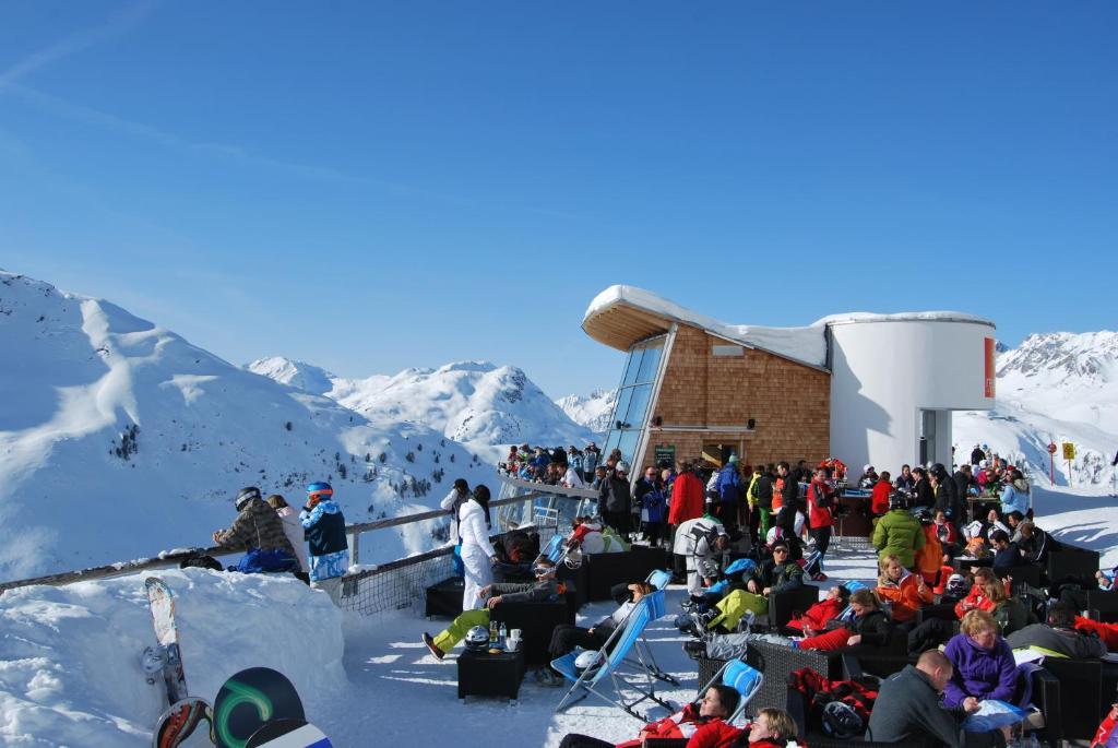 Hotel Sonnblick Wald am Arlberg Exterior foto